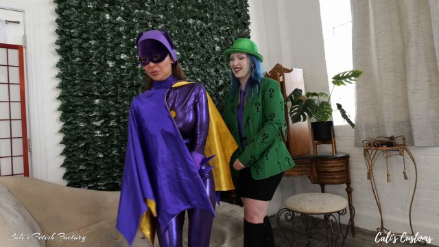 Poster: starring lesbian slave domination - Batgirl's Mind Melting