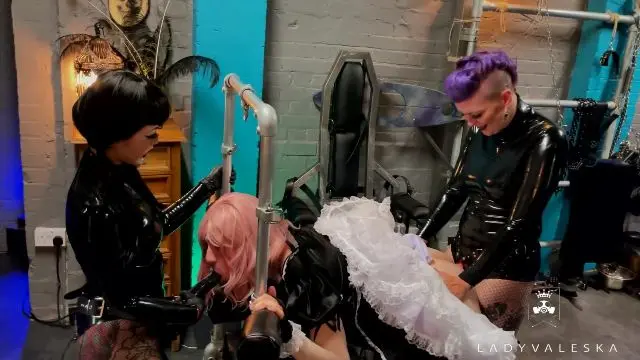 Poster: Lady Valeska FemDom: strapon femdon tube - Moaning Sissy Spitroasted Poster: Lady Valeska FemDom: strapon femdon tube - Moaning Sissy Spitroasted