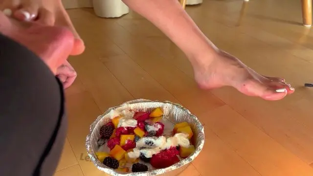 Poster: LexiLongLegs: perfect mistress feet - Eat Your Dinner Off My Feet, Pet