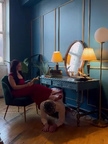 Poster: Lexi Luxxe: under foot mistress - Silent Commands: Afternoon Reading with My Human Footstool