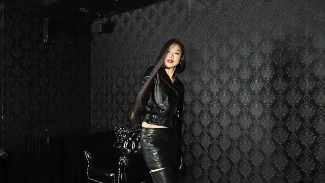 Poster: Mistress Ruiko: mistress hard whipping - Mistress Ruiko Whipping - Target Game (Mistress-Only View)