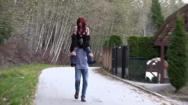 Poster: Riding Women: dominatrix ponyplay - Big Luscious Ass, Scrawny Pony